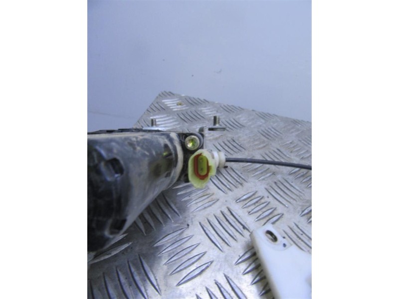 Recambio de elevalunas elec. tra. izq. : hyundai terracan : 2.5 td (100,07cv) [2002] para hyundai terracan 2.5 td referencia OEM