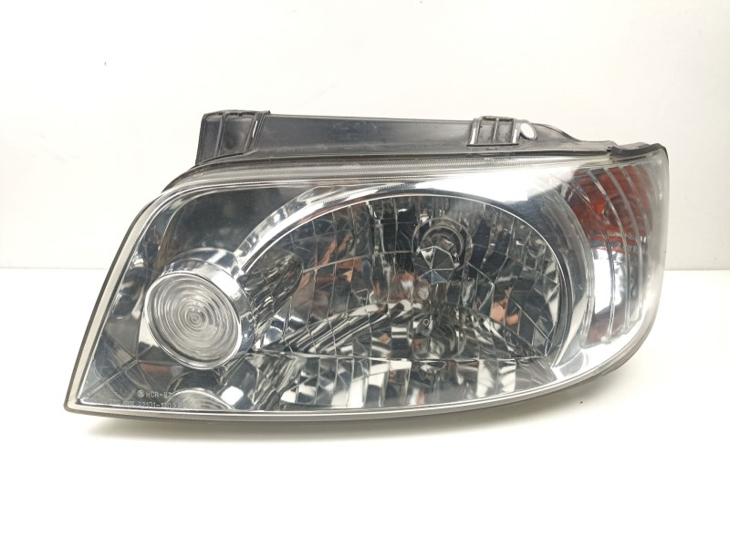 Recambio de faro izquierdo para hyundai matrix (fc) 1.6 referencia OEM IAM 9210317030  