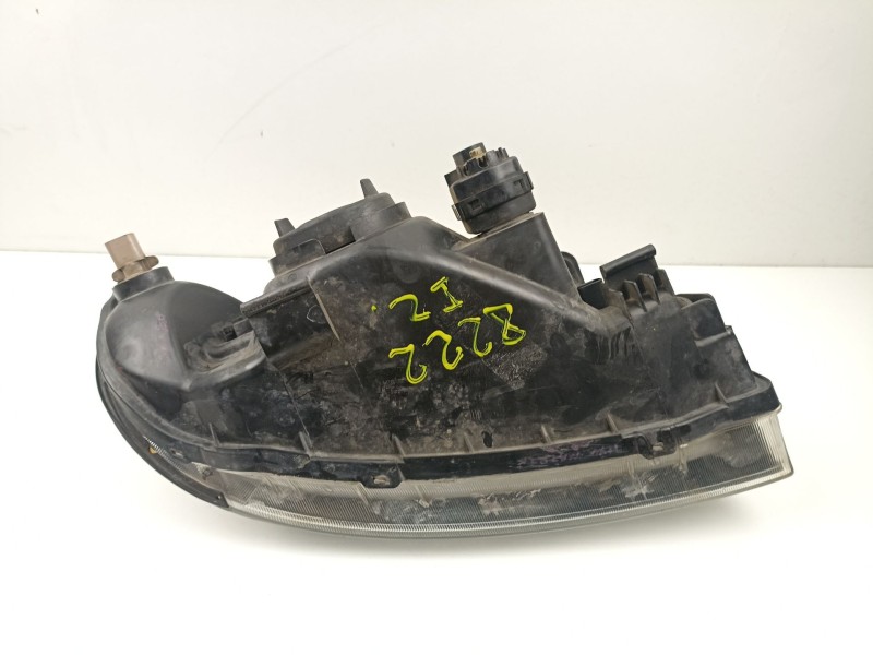 Recambio de faro izquierdo para hyundai matrix (fc) 1.6 referencia OEM IAM 9210317030  