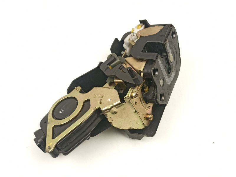 Recambio de cerradura puerta trasera derecha para hyundai matrix (fc) 1.6 referencia OEM IAM 8142017100  