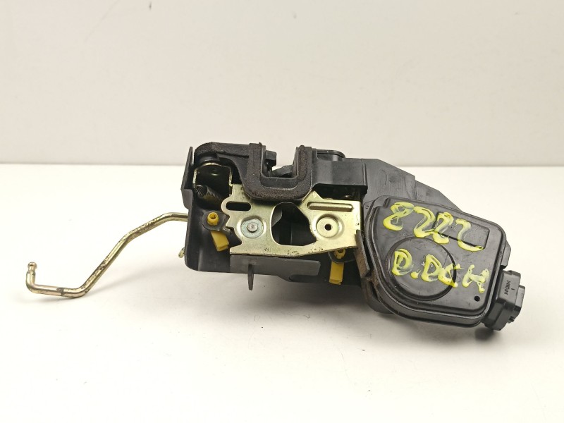 Recambio de cerradura puerta delantera derecha para hyundai matrix (fc) 1.6 referencia OEM IAM 8132017120  