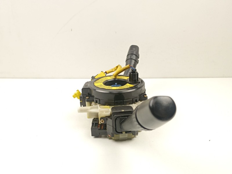 Recambio de mando luces y limpias para hyundai matrix (fc) 1.6 referencia OEM IAM 9340117100  