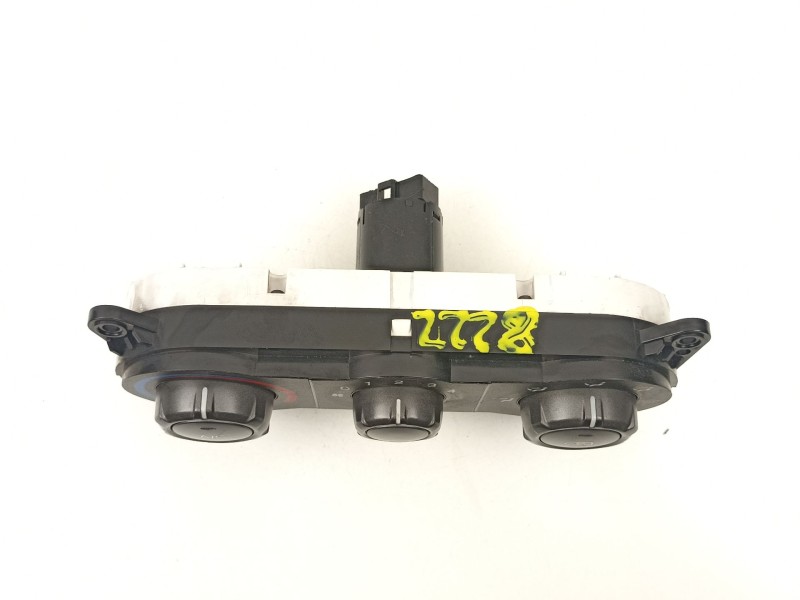 Recambio de mandos calefaccion aire para hyundai matrix (fc) 1.6 referencia OEM IAM 9725017100  