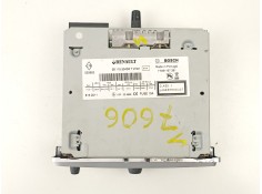 Recambio de radio cd/mp3 para renault megane 1.5 dci k9k j8 referencia OEM IAM 281155040R 7649167391  2