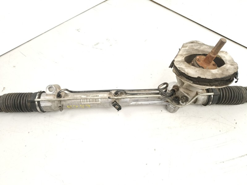 Recambio de cremallera direccion para ford mondeo 2.0 td referencia OEM IAM 1S7C3200EE  