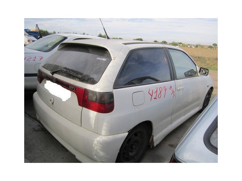 seat ibiza del año 1994