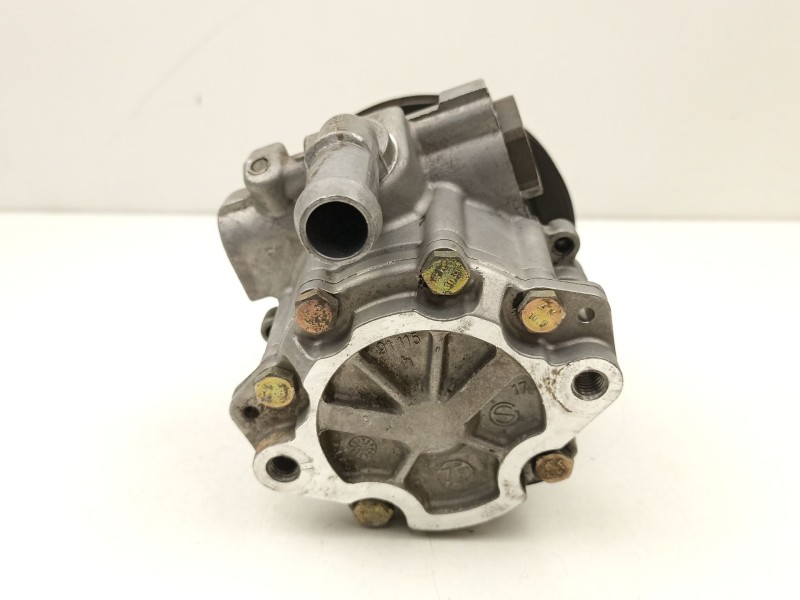 Recambio de bomba direccion para seat ibiza 1.9 td referencia OEM IAM 357422155C  