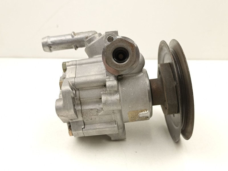 Recambio de bomba direccion para seat ibiza 1.9 td referencia OEM IAM 357422155C  