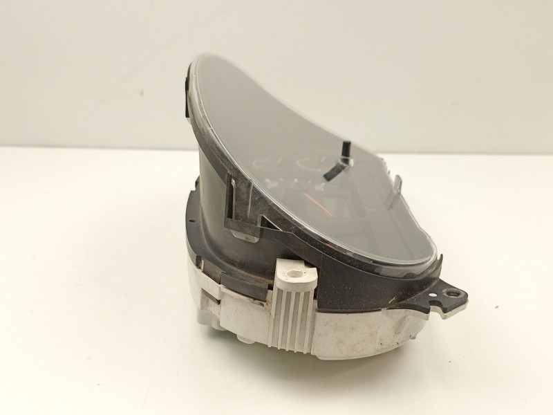 Recambio de cuadro instrumentos para hyundai accent 1.5 td -3ea 5p referencia OEM IAM 9400825601  