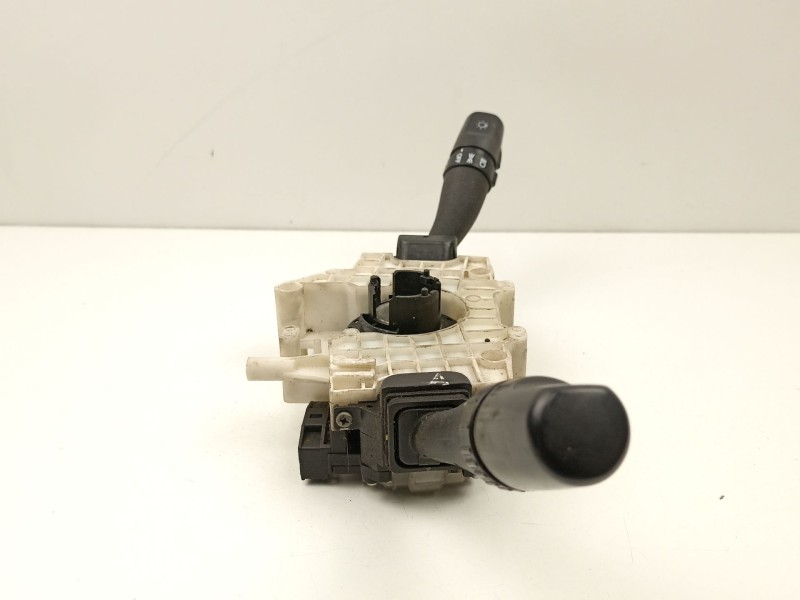 Recambio de mando luces y limpias para hyundai accent 1.3 g referencia OEM IAM 9340125110  