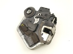 Recambio de cerradura puerta trasera izquierda para lexus is ii (_e2_) 220d (ale20) referencia OEM IAM 6906053040  