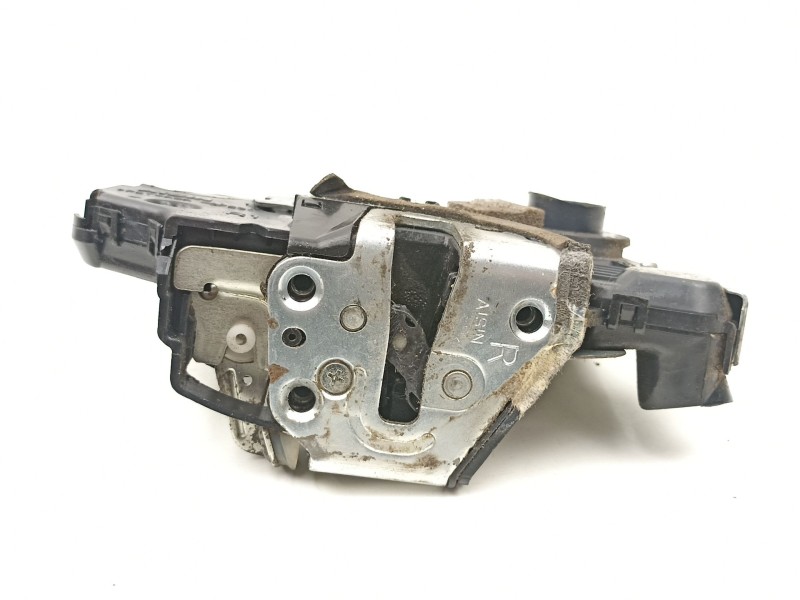 Recambio de cerradura puerta delantera derecha para lexus is ii (_e2_) 220d (ale20) referencia OEM IAM 6903053090  