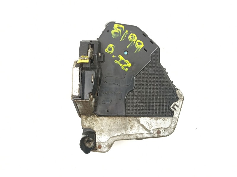 Recambio de cerradura puerta delantera izquierda para lexus is ii (_e2_) 220d (ale20) referencia OEM IAM 6904053100  