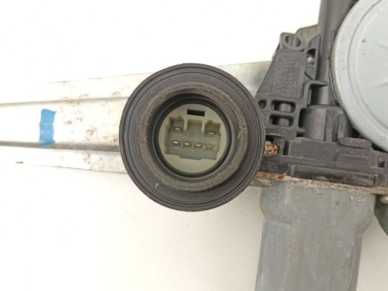 Recambio de elevalunas trasero derecho para lexus is ii (_e2_) 220d (ale20) referencia OEM IAM 6980322200  