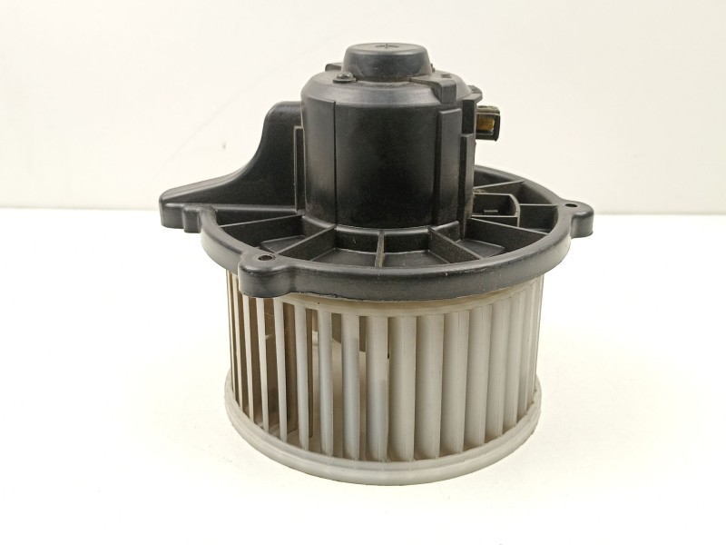 Recambio de motor calefaccion para kia sephia ii sedan (fa) 1.6 i referencia OEM IAM 0K2A161B10  