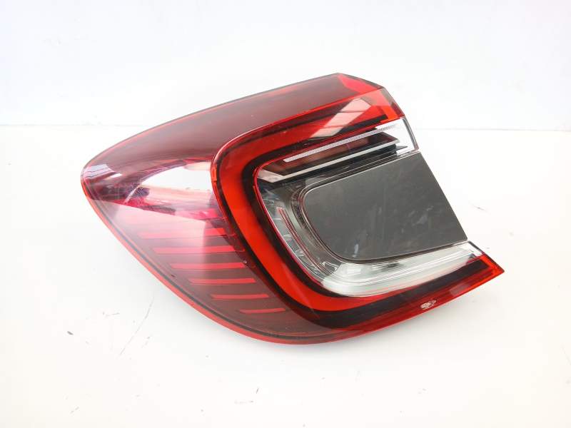 Recambio de piloto trasero izquierdo para renault captur ii (hf_) blue dci 115 (hfad) referencia OEM IAM 265555698R  