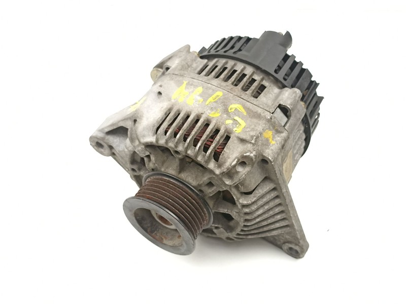 Recambio de alternador para renault laguna 1.8 g referencia OEM IAM 7700857075 A11VI26 