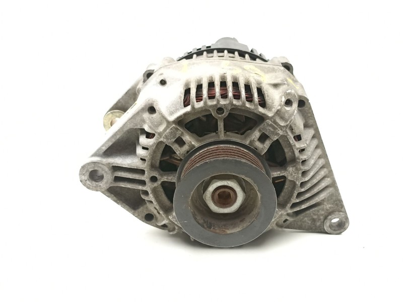 Recambio de alternador para renault laguna 1.8 g referencia OEM IAM 7700857075 A11VI26 
