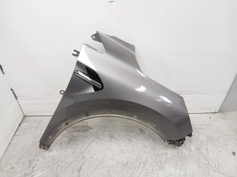 Recambio de aleta delantera derecha para renault captur ii (hf_) blue dci 115 (hfad) referencia OEM IAM 631007255R  