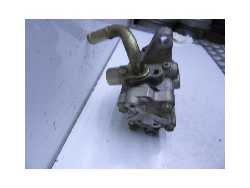 Recambio de bomba dirección : nissan x-trail : 2.2 td (114,21cv) [2003] para nissan x-trail 2.2 td referencia OEM IAM 332611738H