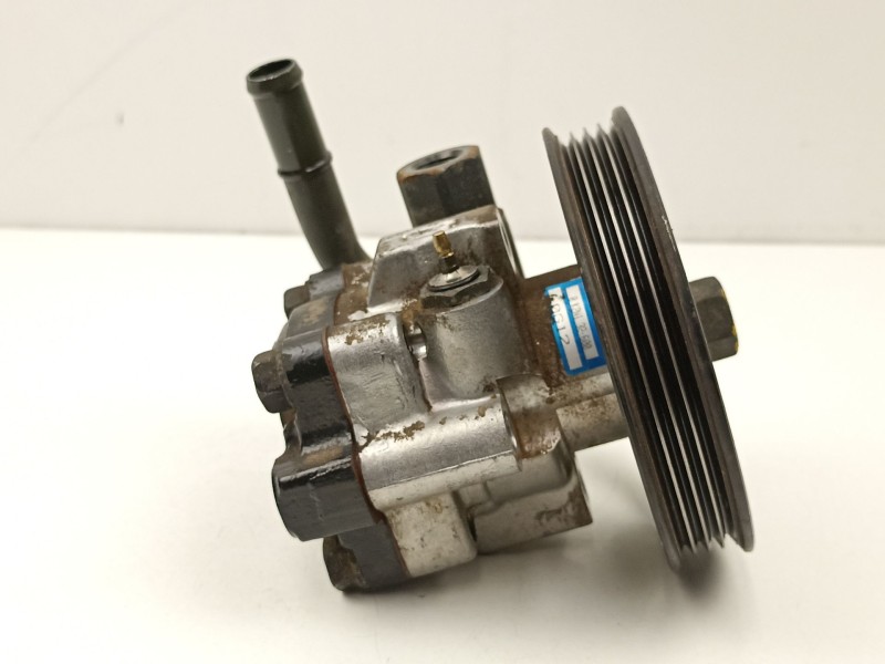 Recambio de bomba direccion para kia sephia ii sedan (fa) 1.6 i referencia OEM IAM 0K2N132600  