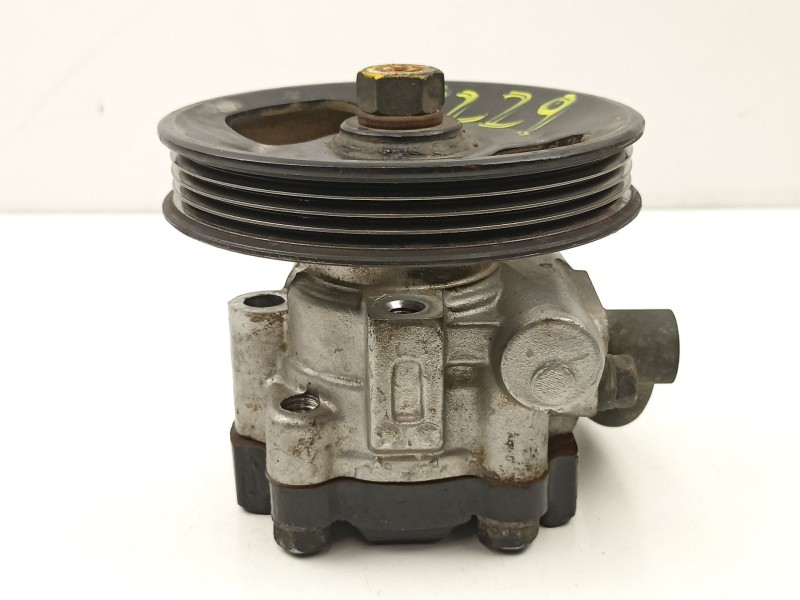 Recambio de bomba direccion para kia sephia ii sedan (fa) 1.6 i referencia OEM IAM 0K2N132600  