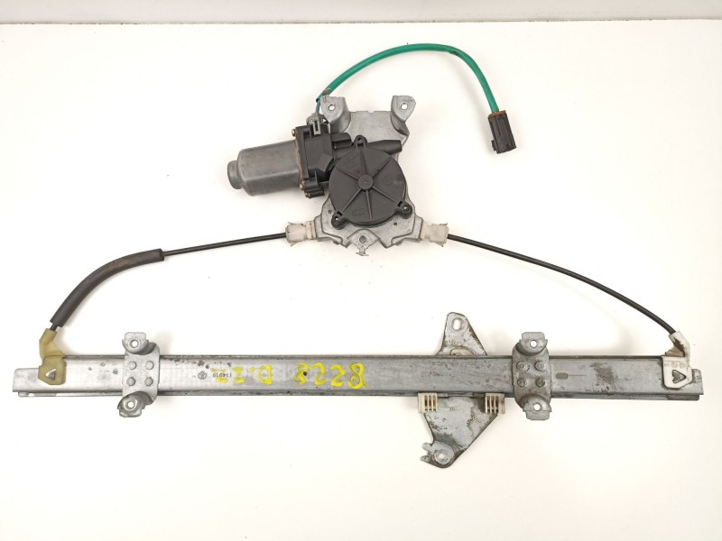 Recambio de elevalunas delantero izquierdo para nissan almera tino (v10) 2.2 dci referencia OEM IAM 80701BU005  