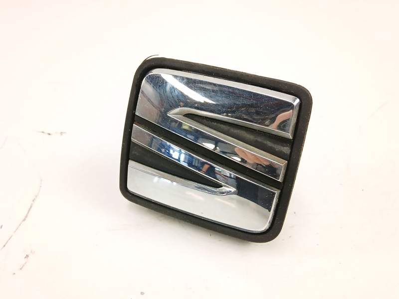 Recambio de manilla maletero para seat leon (5f1) 1.0 tsi referencia OEM IAM 5F0827565D  
