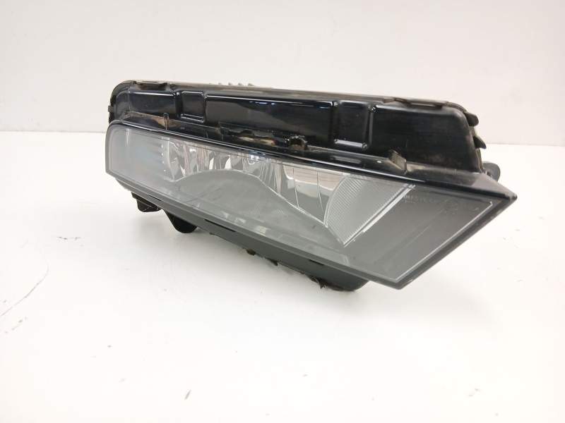 Recambio de antiniebla derecho para seat leon (5f1) 1.0 tsi referencia OEM IAM 575941702A 1ND01259802 