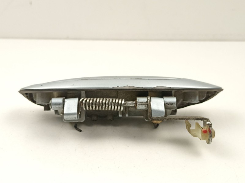 Recambio de manilla trasera derecha para kia rio ii (jb) 1.4 16v referencia OEM IAM 836601G050 8366016050 