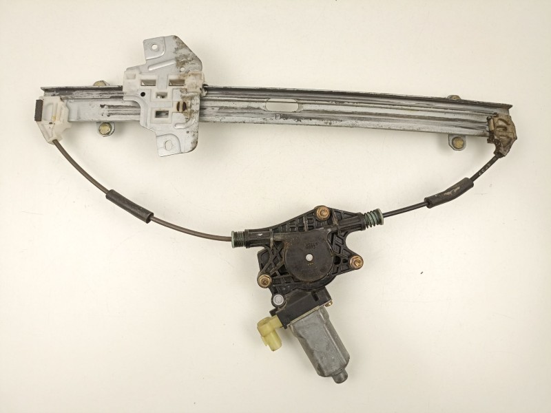 Recambio de elevalunas delantero izquierdo para kia rio ii (jb) 1.4 16v referencia OEM IAM 824031G010  