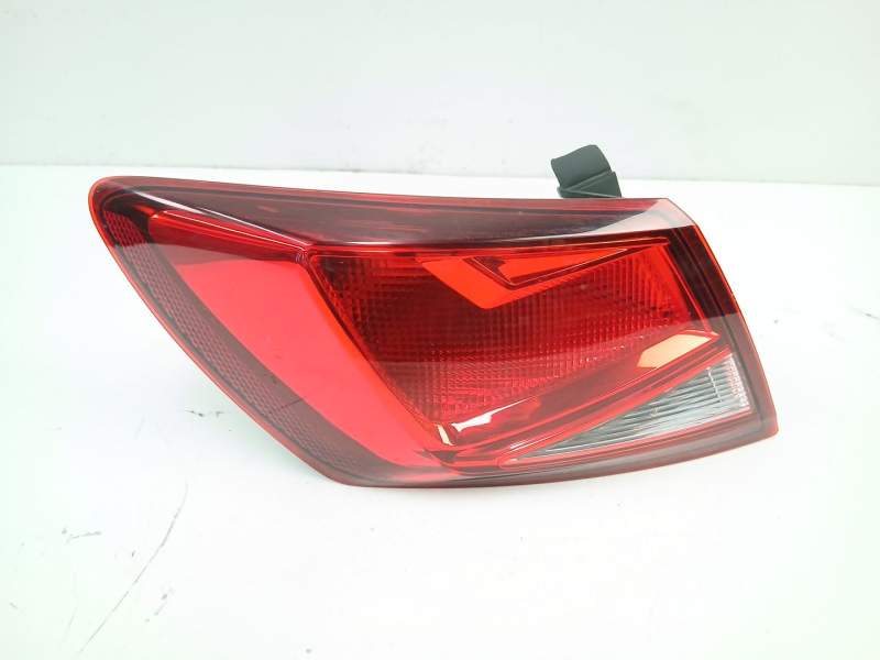 Recambio de piloto trasero izquierdo para seat leon (5f1) 1.0 tsi referencia OEM IAM 5F0945095D  