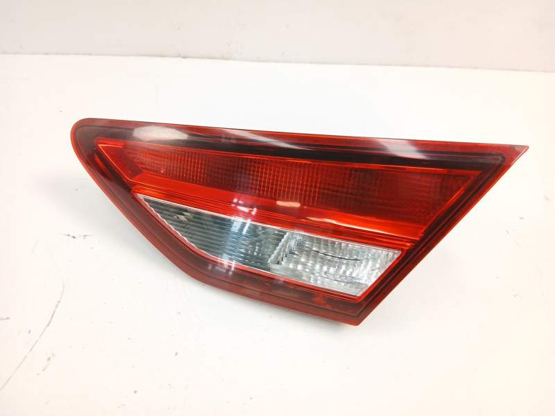 Recambio de piloto porton derecho para seat leon (5f1) 1.0 tsi referencia OEM IAM 5F0945094L  