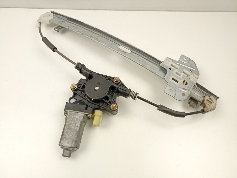 Recambio de elevalunas trasero izquierdo para kia rio ii (jb) 1.4 16v referencia OEM IAM 834031G010  