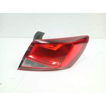 PILOTO TRASERO DERECHO 5F0945096D 
