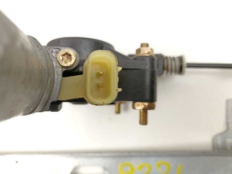 Recambio de elevalunas trasero izquierdo para kia rio ii (jb) 1.4 16v referencia OEM IAM 834031G010  