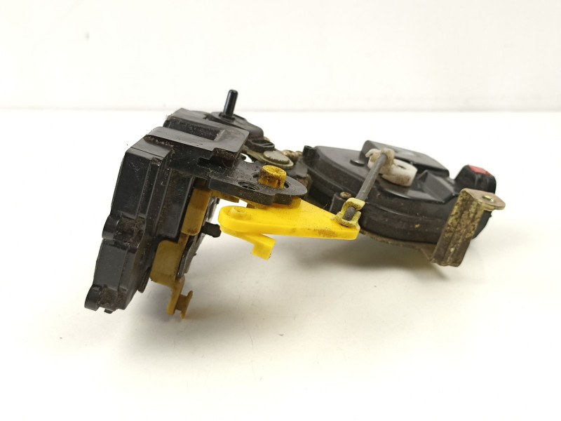 Recambio de cerradura puerta trasera derecha para kia rio ii (jb) 1.4 16v referencia OEM IAM 814221G000  