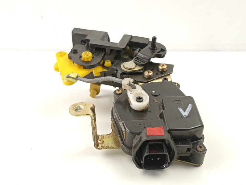 Recambio de cerradura puerta trasera derecha para kia rio ii (jb) 1.4 16v referencia OEM IAM 814221G000  