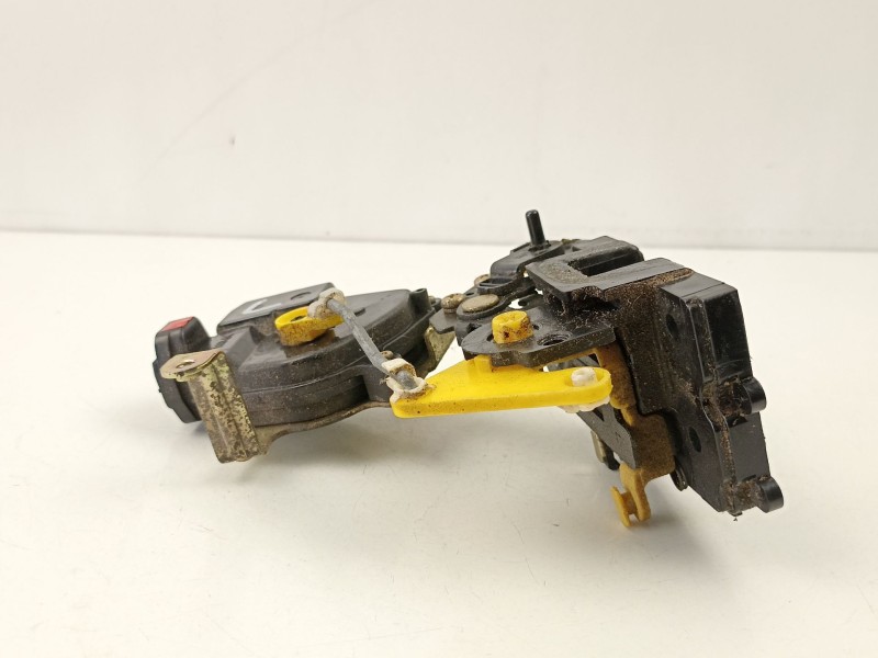 Recambio de cerradura puerta trasera izquierda para kia rio ii (jb) 1.4 16v referencia OEM IAM 814121G000  