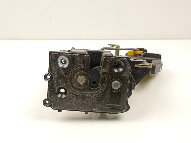 Recambio de cerradura puerta delantera izquierda para kia rio ii (jb) 1.4 16v referencia OEM IAM 813121G000  