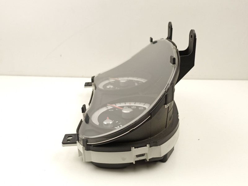 Recambio de cuadro instrumentos para kia rio ii (jb) 1.4 16v referencia OEM IAM 940031G140  