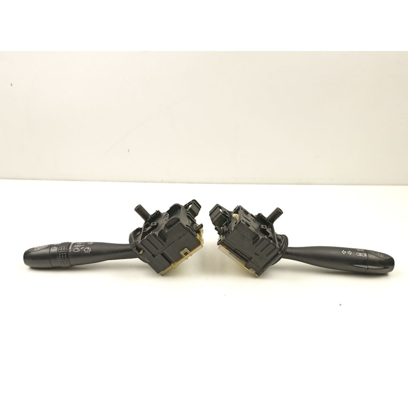 Recambio de mando luces y limpias para kia rio ii (jb) 1.4 16v referencia OEM IAM 934101G000  934201G050