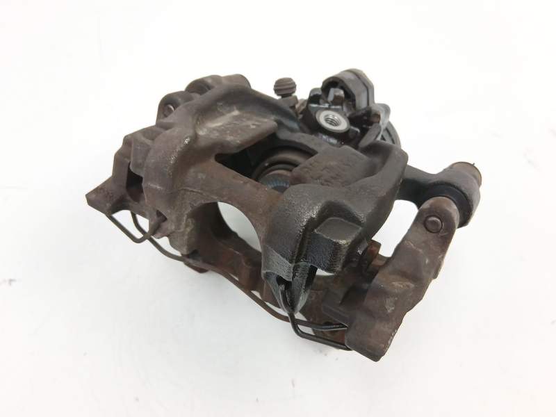 Recambio de pinza freno trasera derecha para seat leon (5f1) 1.0 tsi referencia OEM IAM 8V0615424D  