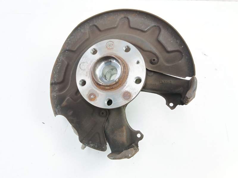 Recambio de mangueta delantera derecha para seat leon (5f1) 1.0 tsi referencia OEM IAM 5Q0407256N  