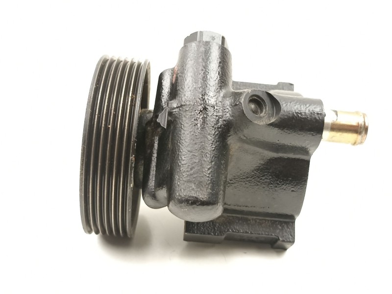 Recambio de bomba direccion para renault laguna 1.8 g referencia OEM IAM 7700823735 26026915 7700823794