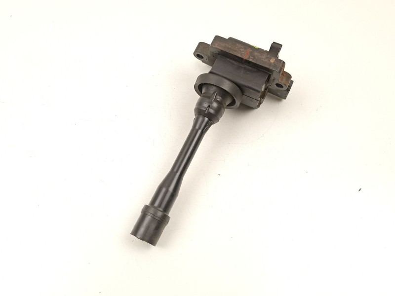 Recambio de bobina para mitsubishi carisma 0.1 d referencia OEM IAM MD325048  