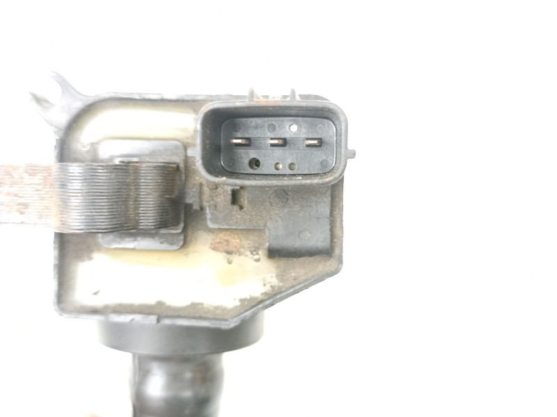Recambio de bobina para mitsubishi carisma 0.1 d referencia OEM IAM MD325048  