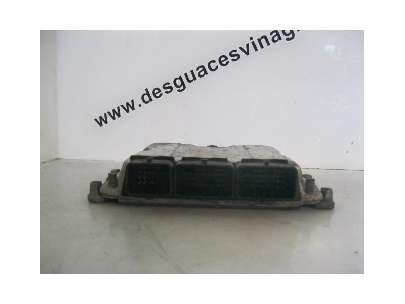 Recambio de centralita : renault laguna : 1.9 td dci /f9q c750 (119,68cv) [2002] para renault laguna 1.9 td dci /f9q c750 refere