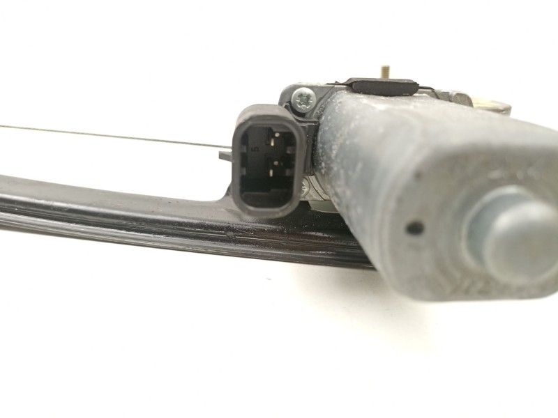 Recambio de elevalunas delantero derecho para fiat punto berlina (188) 1.2 16v cat referencia OEM IAM 51764549  