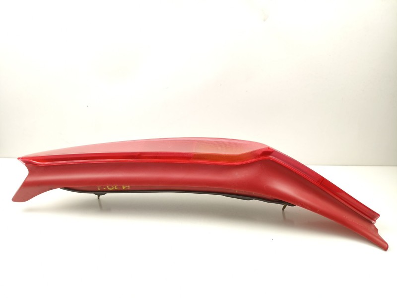 Recambio de piloto trasero derecho para fiat punto 1.2 g referencia OEM IAM 46817803  